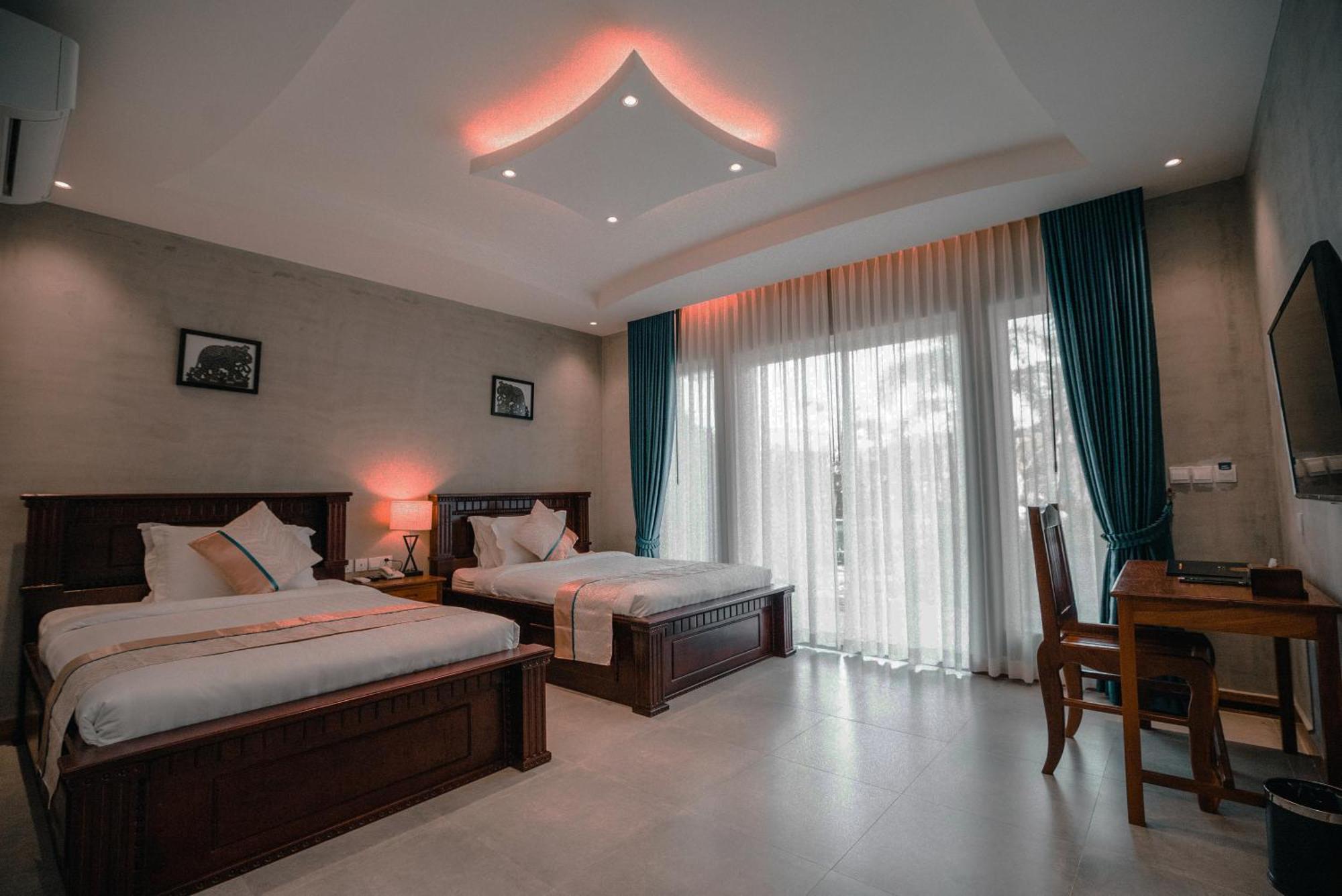 Sokchea Kampot Hotel Exterior foto