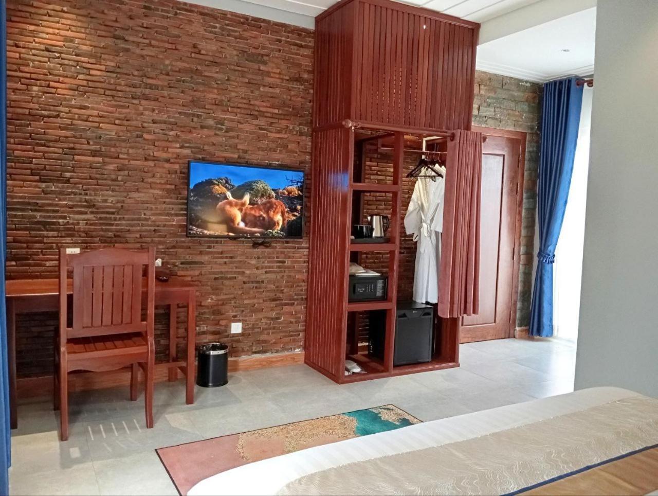 Sokchea Kampot Hotel Exterior foto