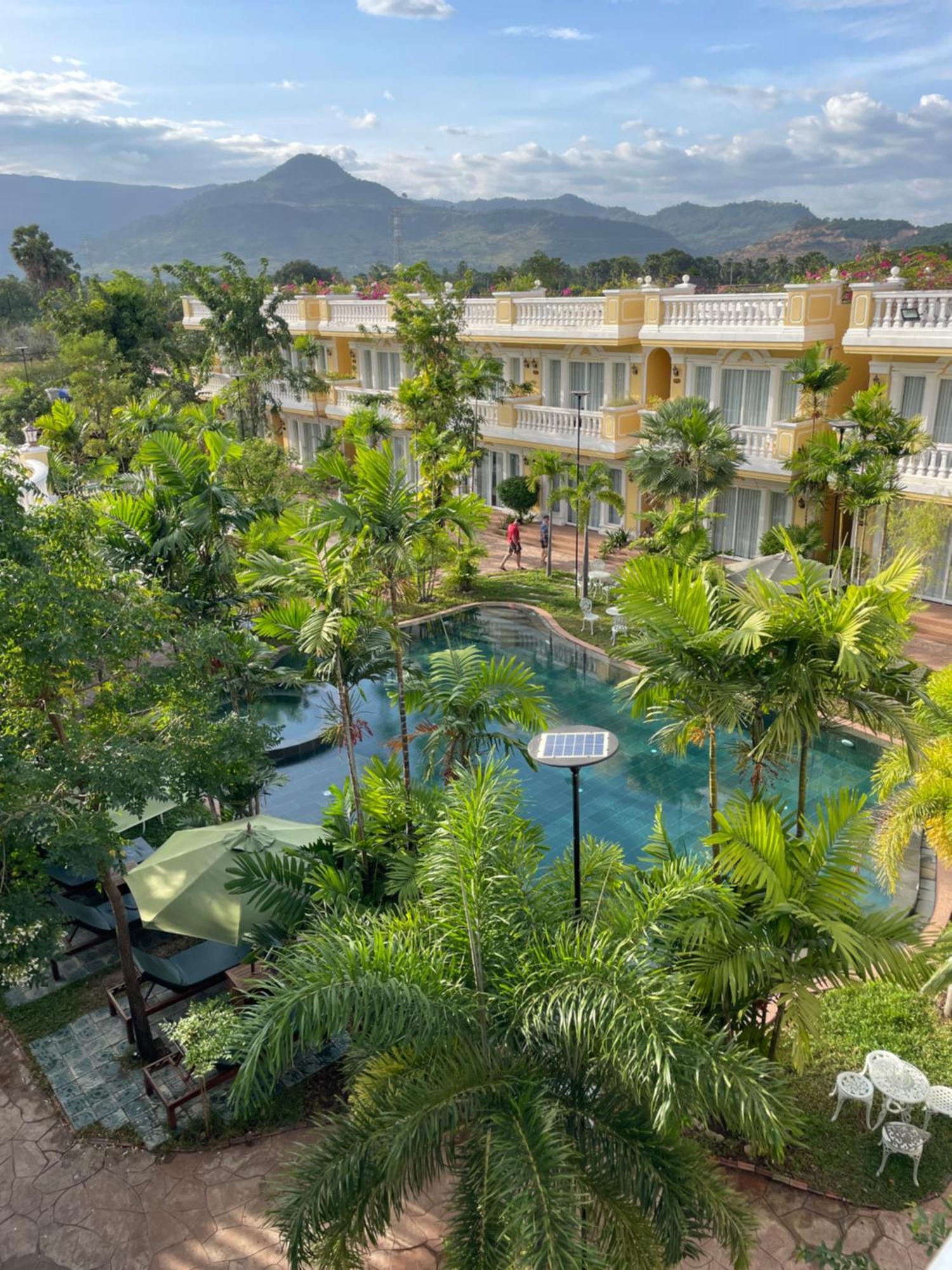 Sokchea Kampot Hotel Exterior foto